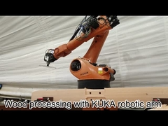KUKA KR360 কাঠের কাজ 1